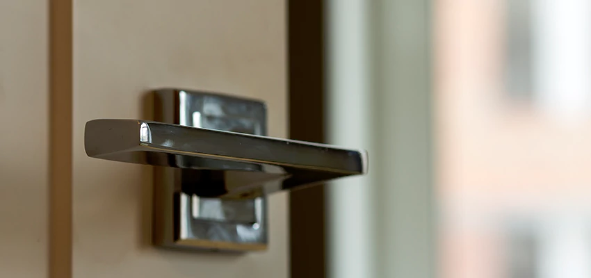 Door Lever Knob Repair in Oakland, California
