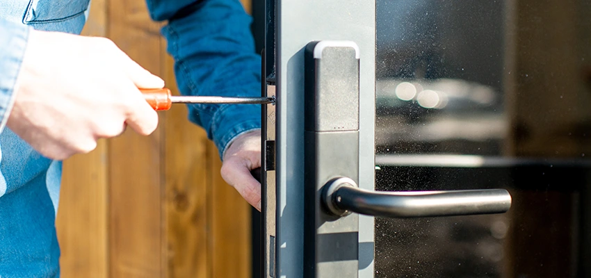 Aluminium Door Lock Replacement in Oakland, California