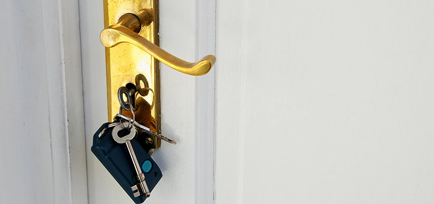 Broken Door Key Extraction in Oakland, CA