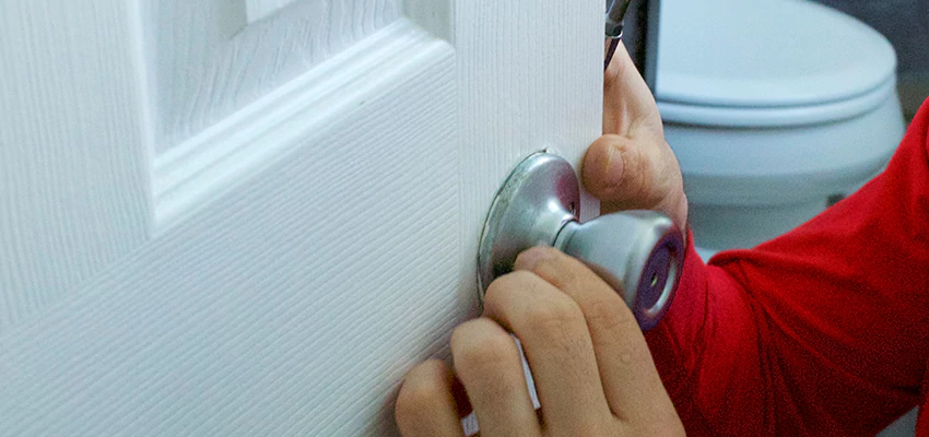 Vintage Door Knob Replacement in Oakland, CA